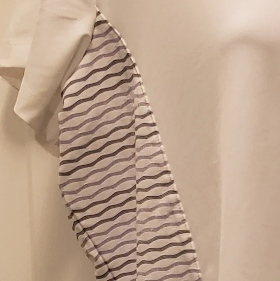 NWOT Lady Hagen golf shirt - Size XL - Picture 4 of 6